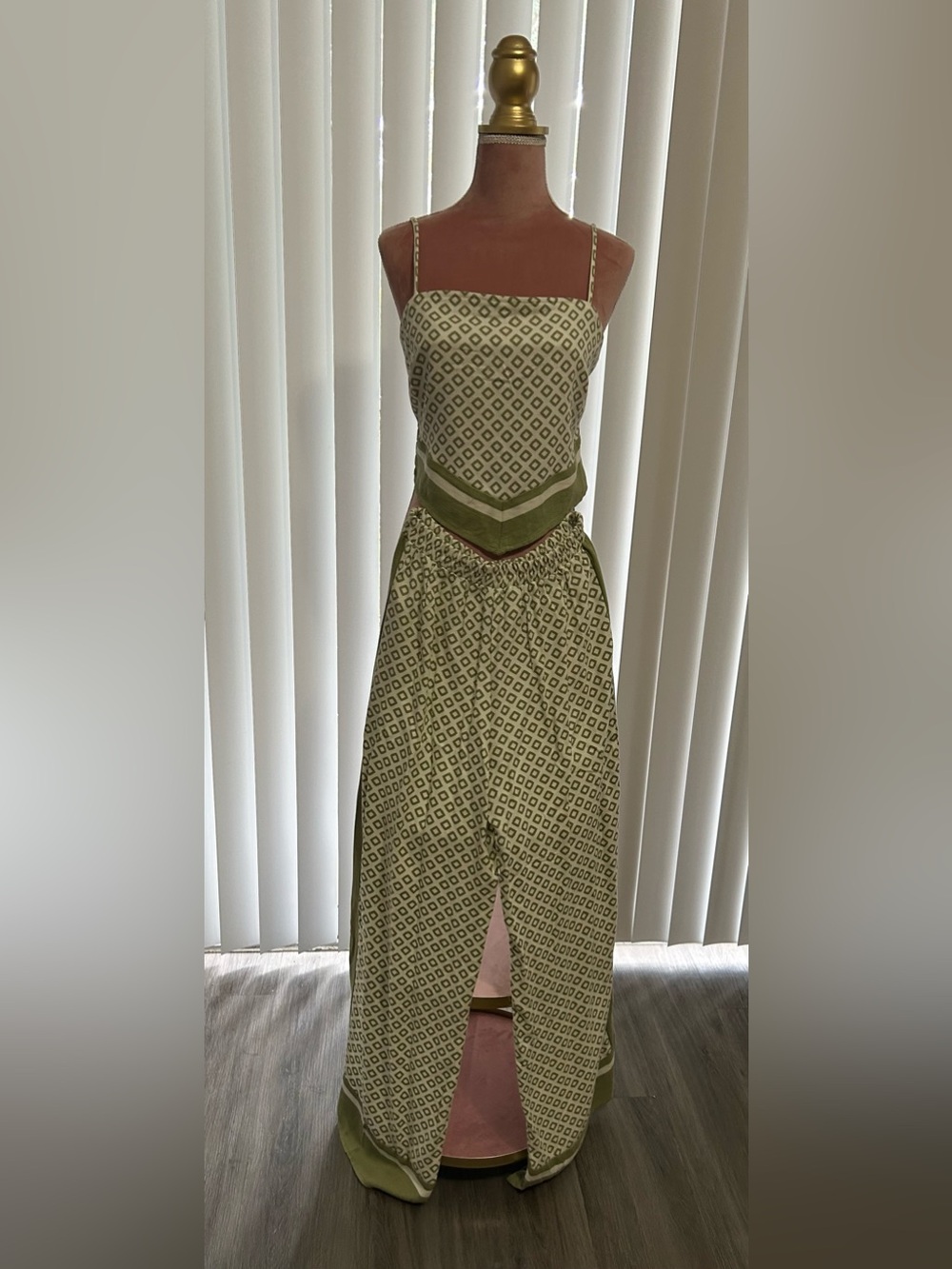 Green Geometric Two-Piece Set